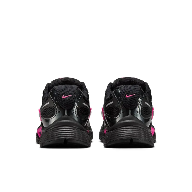 Nike V5 RNR “Black Dark Smoke Grey Pink Blast” (HQ7901-002)