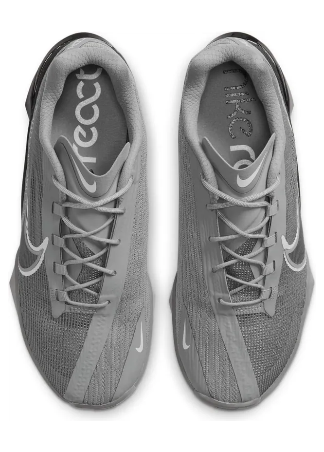 nike-metcon CT1243-001
