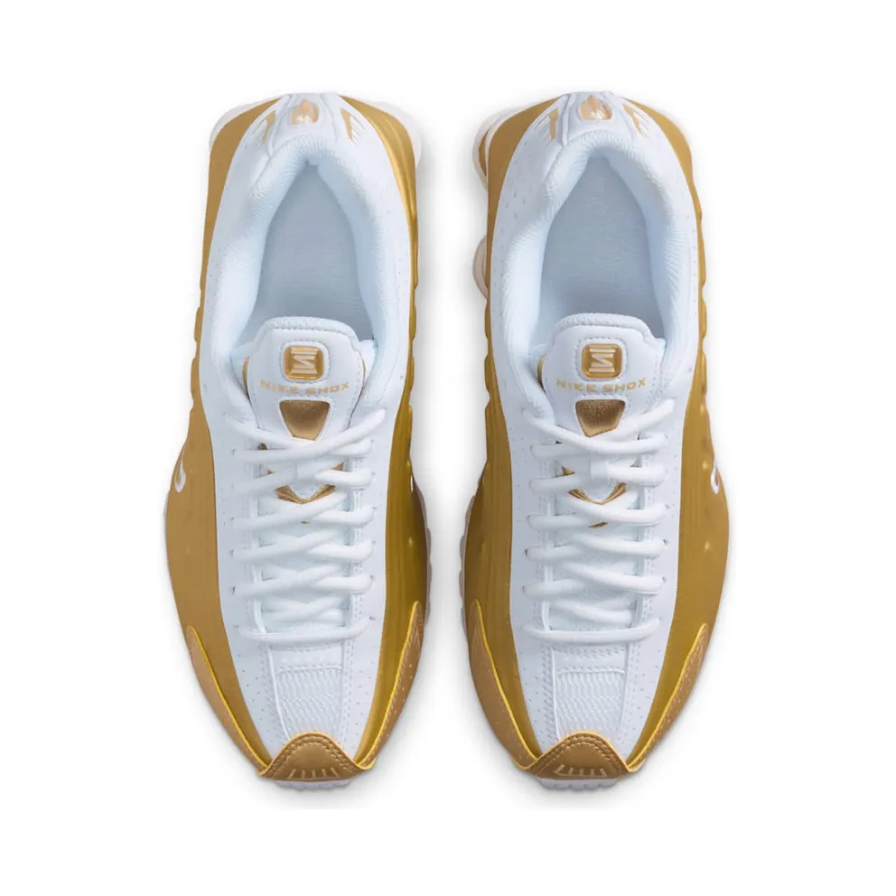 Nike Shox R4 GS “Metallic Gold White” (CW2626-700)