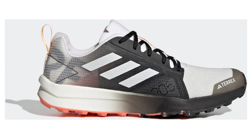 adidas Terrex Speed Flow Trail Running Core Black / Crystal White / Coral Fusion (HR1154)