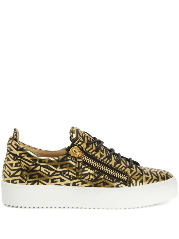 Giuseppe Zanotti Gail with monogram – Gold (RW20041002)