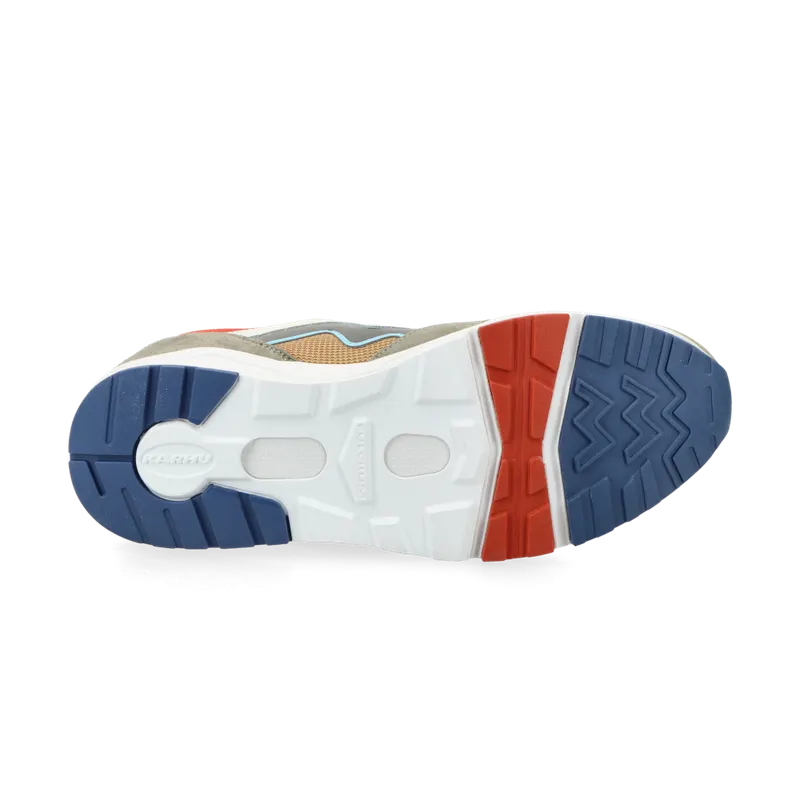 Karhu Aria 95 (abbey stone / silver) – F803095