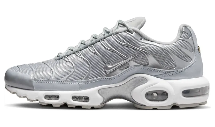 Nike Air Max Plus “Metallic Silver” (FJ1012-095)