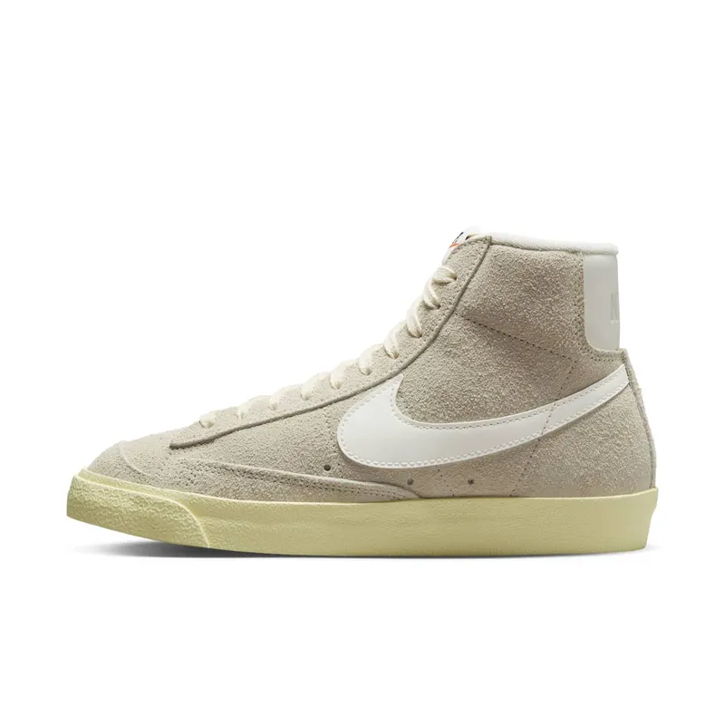 Nike BLAZER MID 77 VINTAGE MNS “Light Bone Alabaster” (DV7006-001)