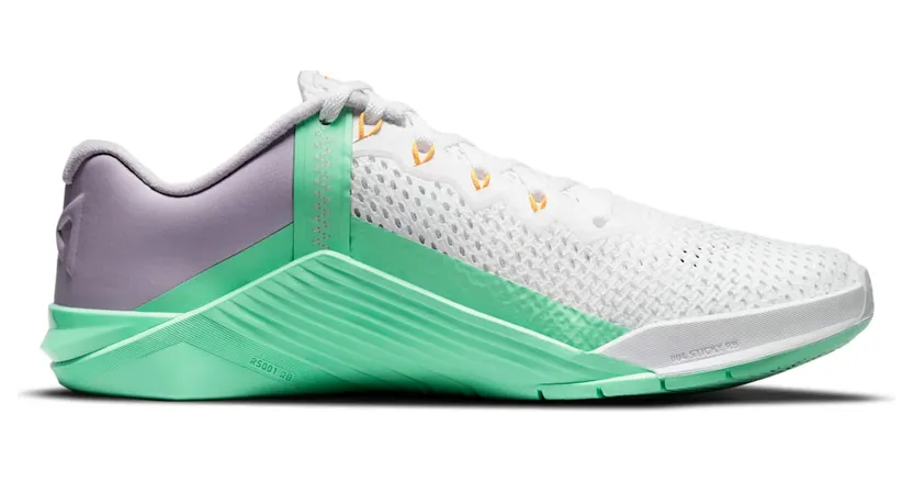 nike-metcon AT3160-135