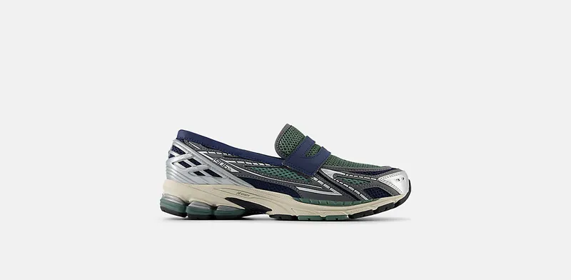 New Balance 1906L “Silver Metallic Dark Juniper” (U1906LOA)