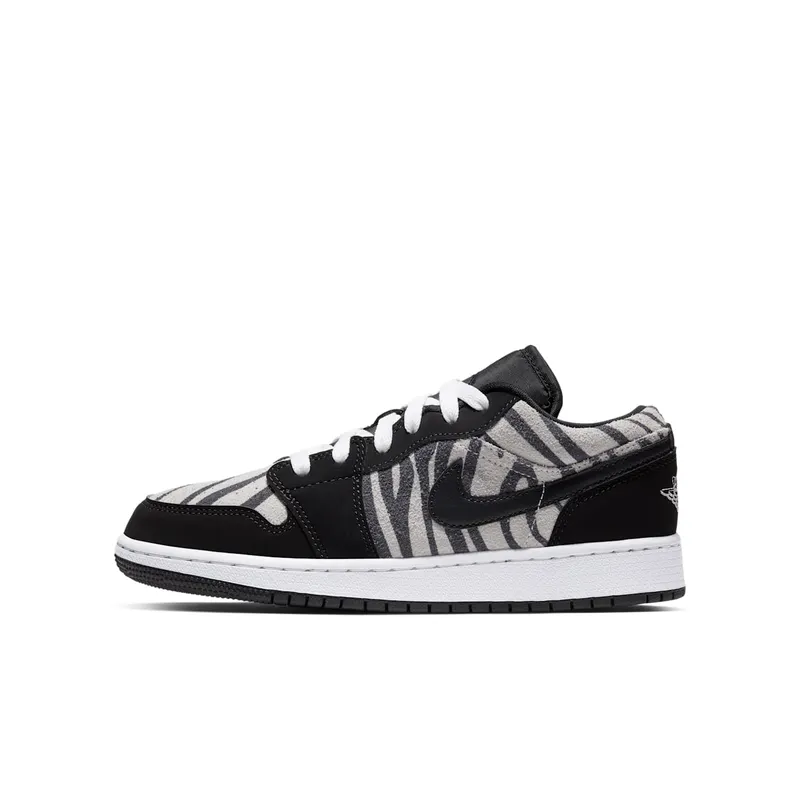 Jordan 1 Low Zebra (GS) Black/White-Sail (553560-057)