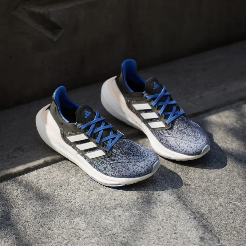 Adidas ULTRABOOST LIGHT “Black” (HP9477)