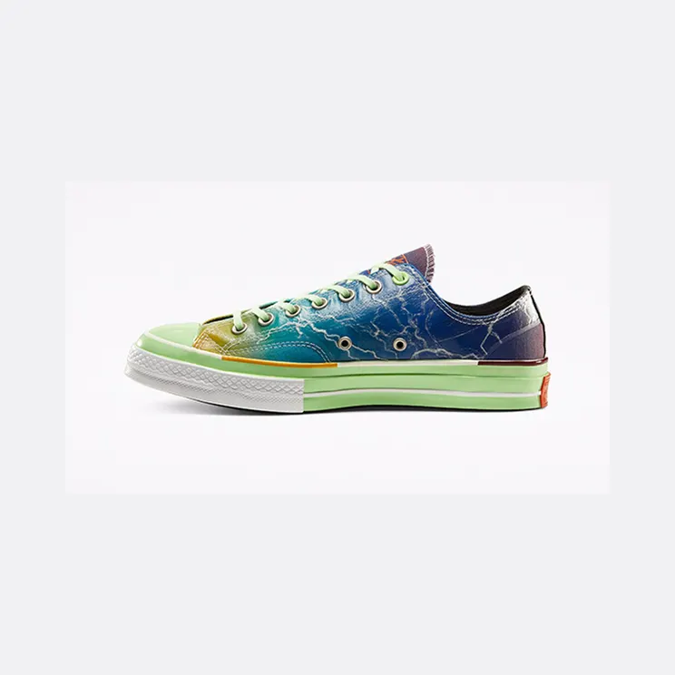 converse-chuck-taylor-all-star 165747C