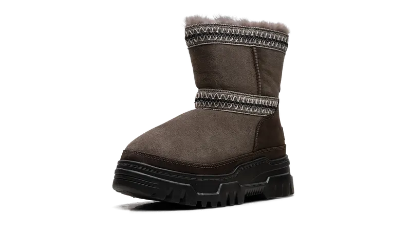 Ugg CLASSIC MINI TRAILGAZER BOOT “Hickory” (1158322-HCK)