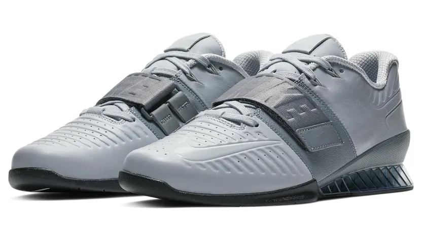 nike-romaleos AO7987-010