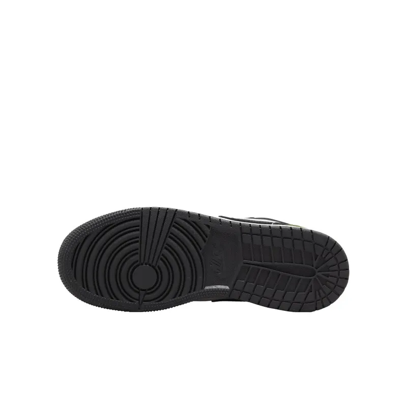 Air Jordan 1 Low SE Older Kids’ Black (DO8244-003)