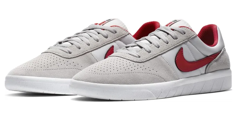Nike SB Team Classic Atmosphere Grey University Red