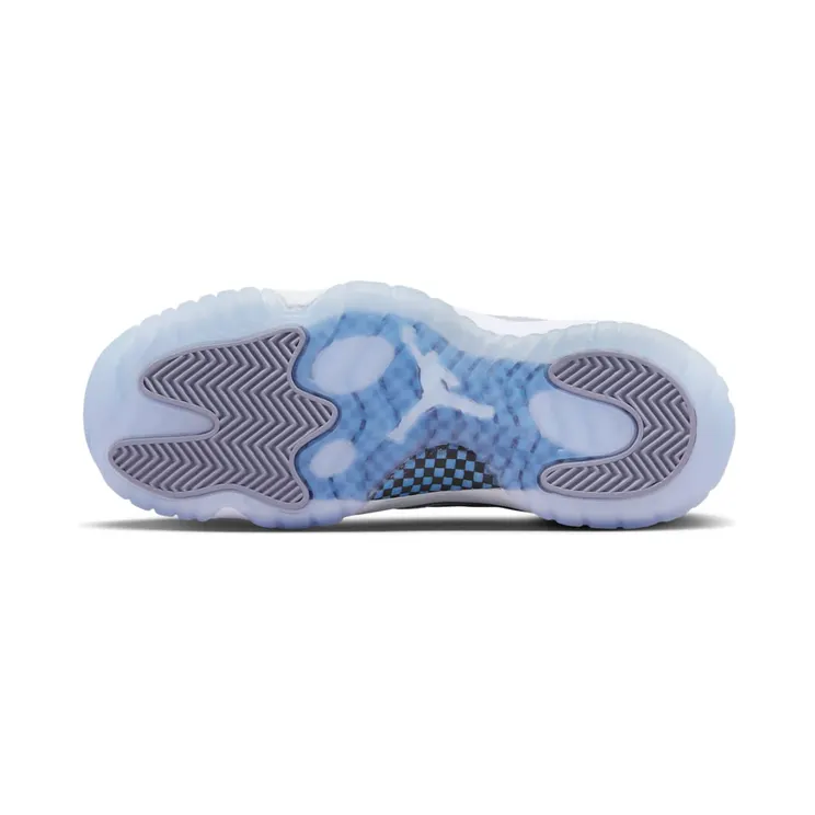 air-jordan-11 528896-140