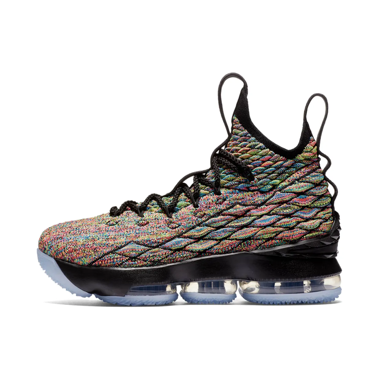 nike-lebron-15 922811-901