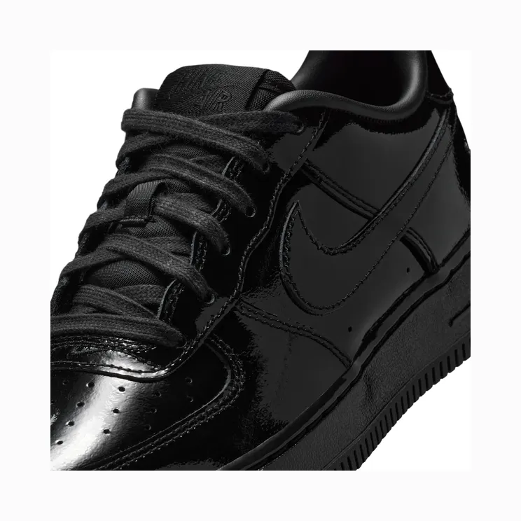 nike-air-force IV2448-010