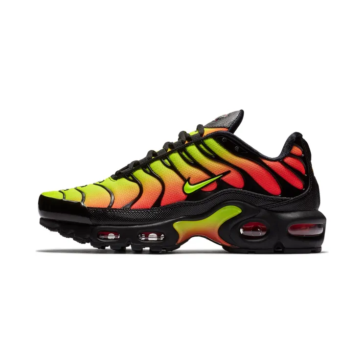Nike Air Max Plus Black Volt Solar Red (W) “Black / Solar Red / Volt” (AQ9979-001)