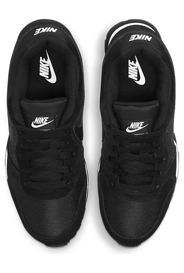 nike-md-runner-2 749869-001