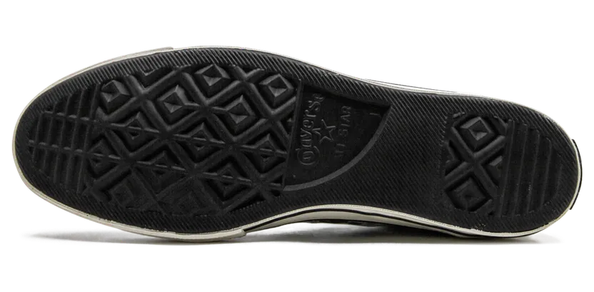 converse-chuck-taylor-all-star 165913C