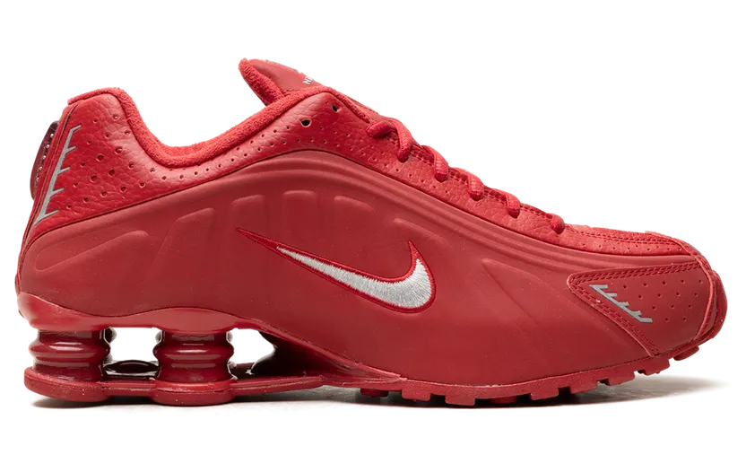 nike-shox IQ0608-687