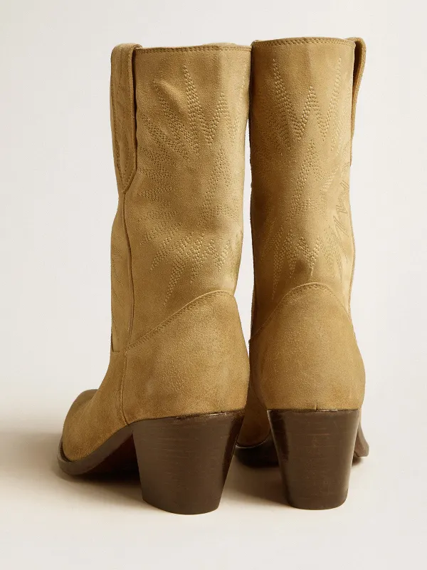 Golden Goose Wish Star Low Boots In Sand-Colored Waxed Suede With Star Embroidery (GWF00780.F006920.15272) (5)