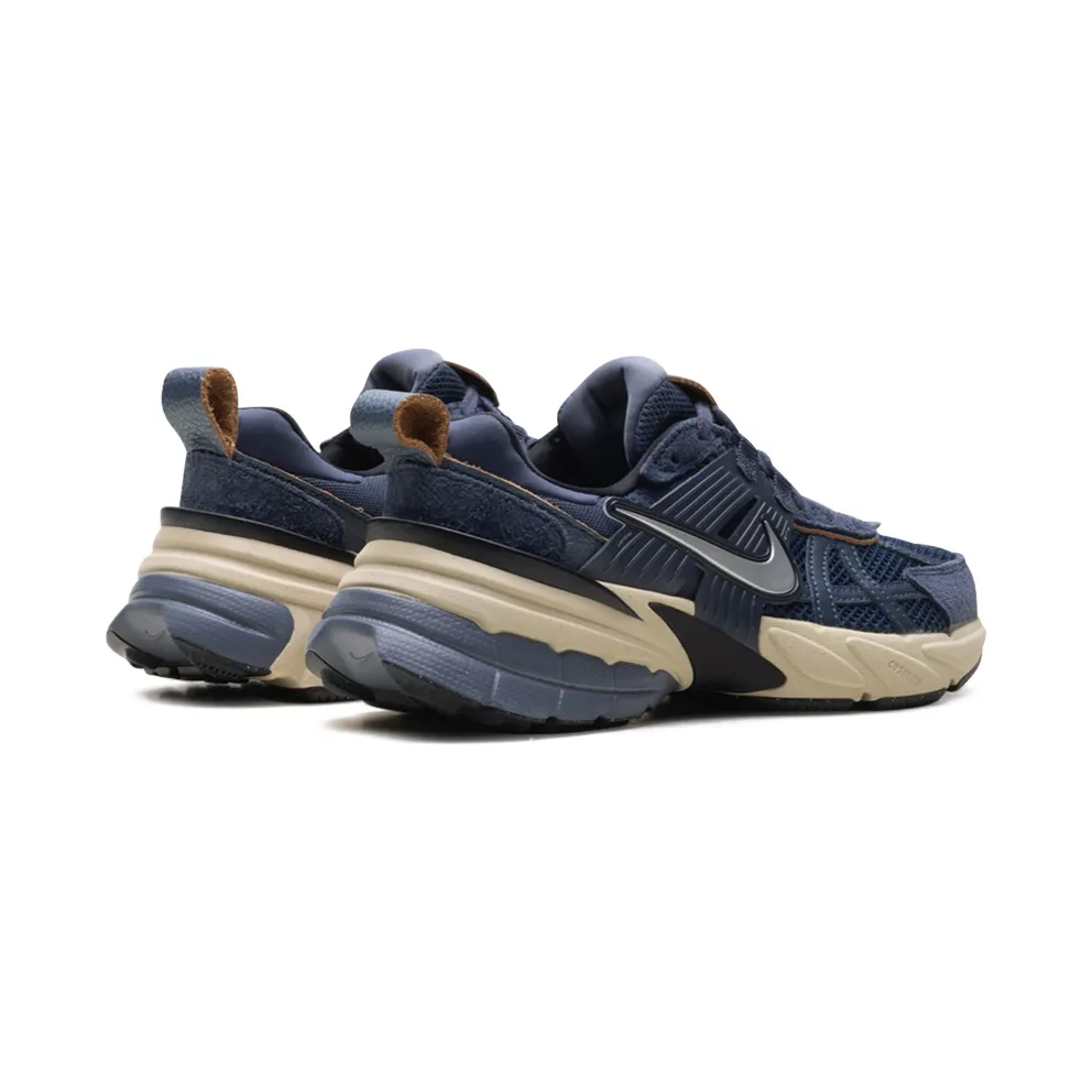 Nike V2K Run “Thunder Blue Chrome” (FN6703-400)