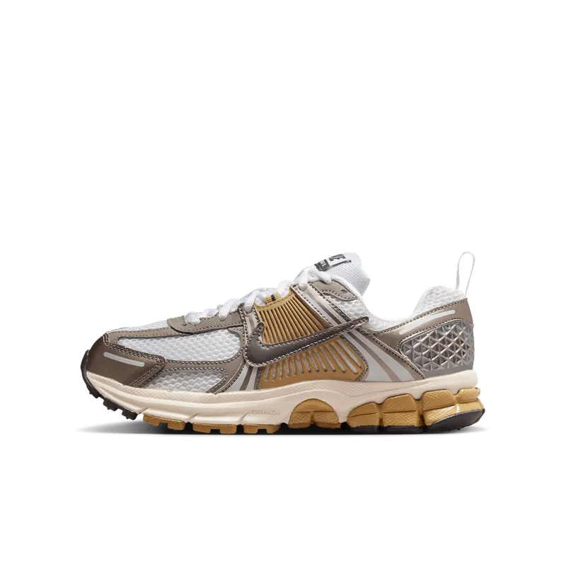 Nike Vomero 5 Metallic Pewter Parachute Beige White Medium Ash (HF6998-004)