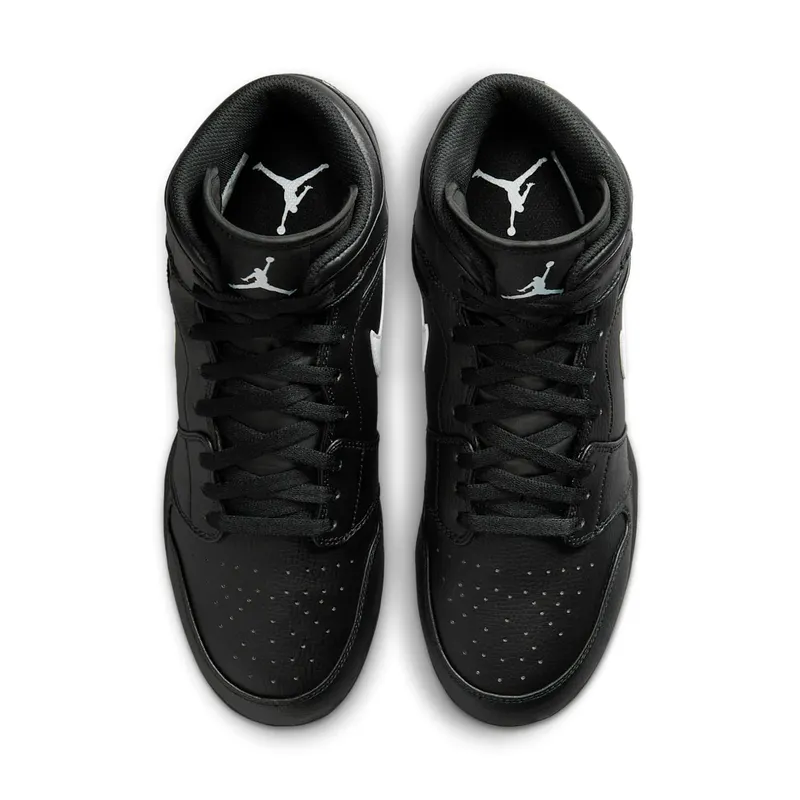 Jordan 1 Mid Cleat “Black / White” (FJ6805-001)
