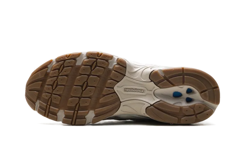 New Balance 740 “Beige Brown” (U740ML2)