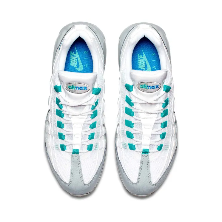 nike-air-max 749766-032