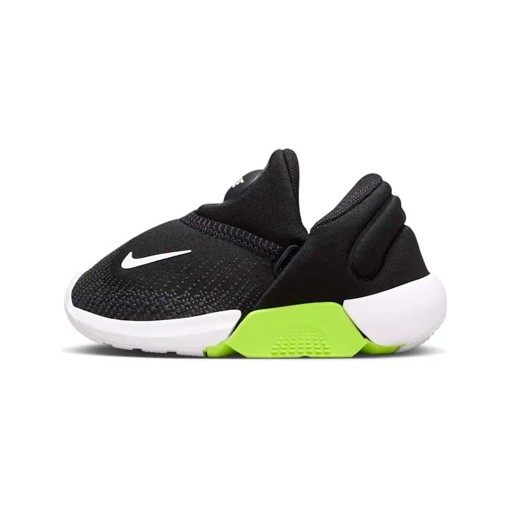 Nike Swoosh Go “Black / Volt / Anthracite / White” (IB3362-001)