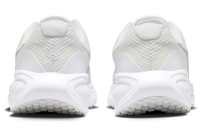 nike-revolution HJ8485-107