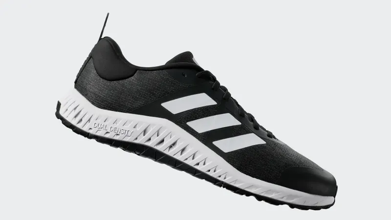 Adidas Everyset Core Black / Cloud White / Cloud White (ID4989)