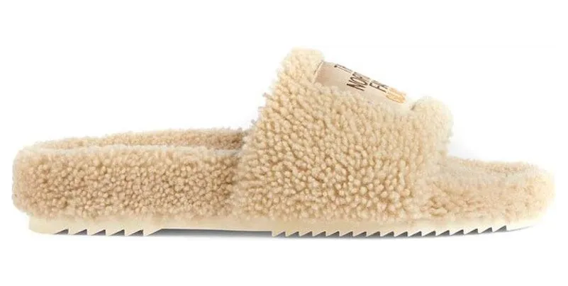 Gucci sneaker 679948 DEB00 9556