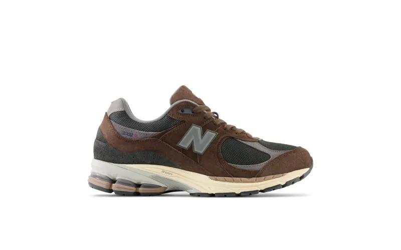 New Balance 2002R “Lunar New Year” (M2002RLY)