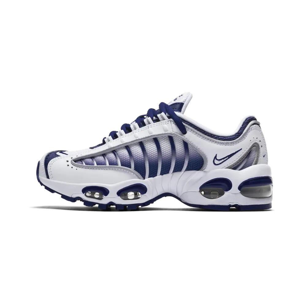 Nike Air Max Tailwind IV Older Kids’ White (BQ9810-107)