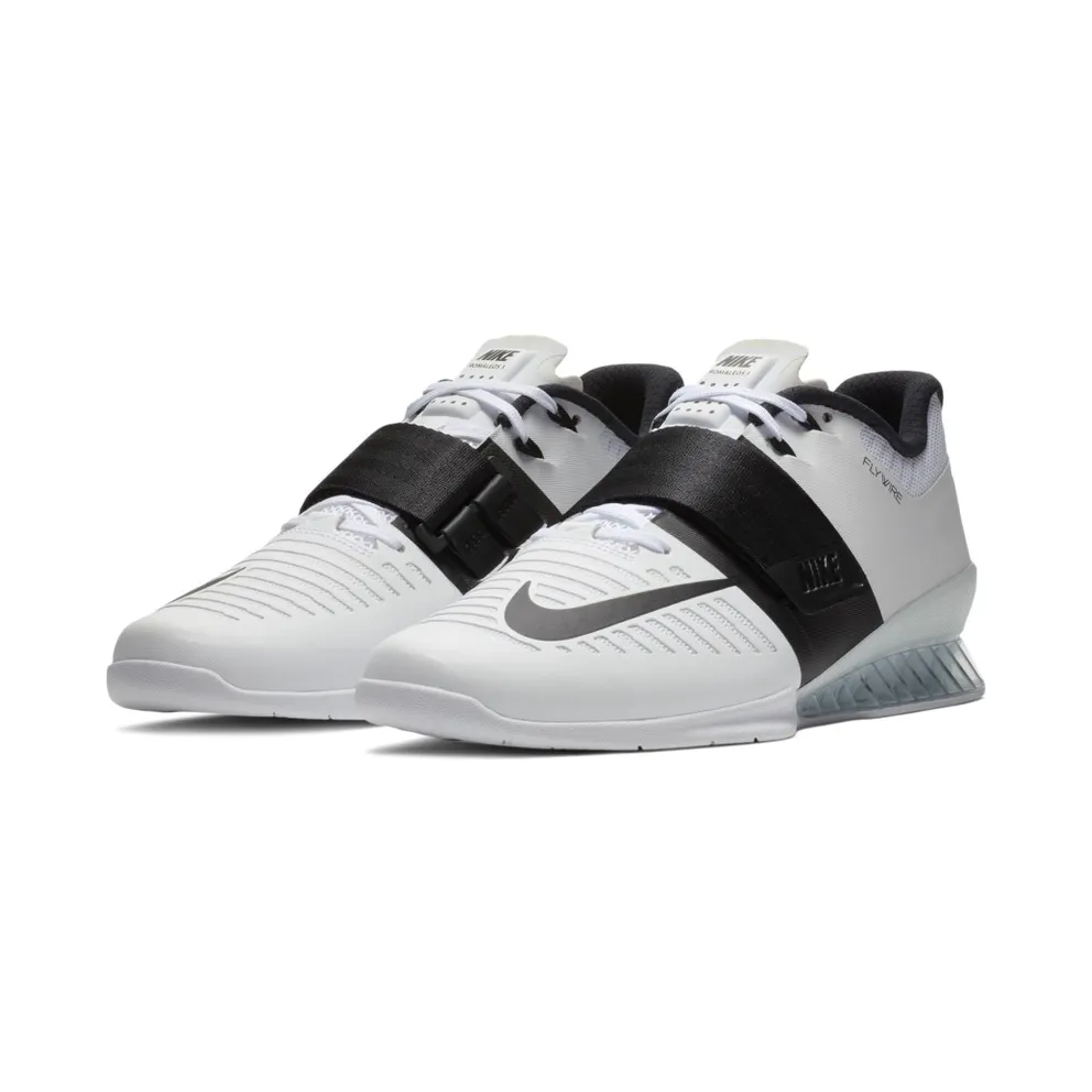 Nike Romaleos 3 White Black Clear Sole (852933-101)