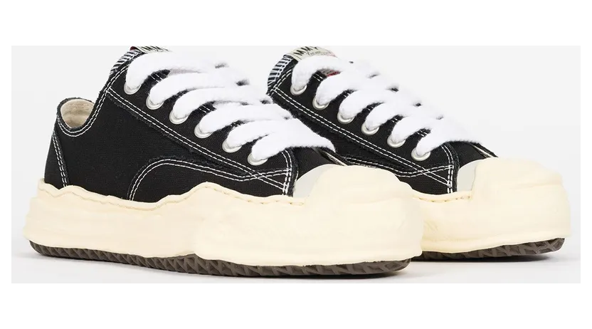 Maison Mihara Yasuhiro Hank Vintage Sole Canvas Low Black (A09FW734-BLK)
