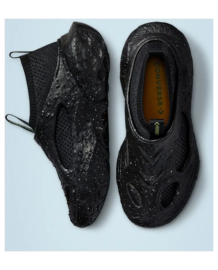 converse-sneaker A01240C