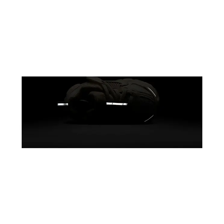 nike-vomero HF7000-106
