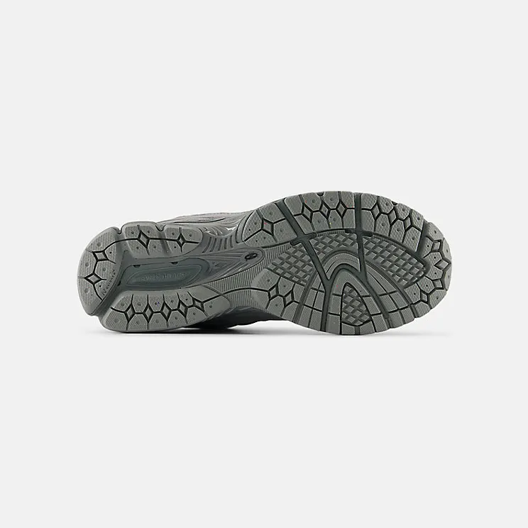 new-balance-2002r U20021O2