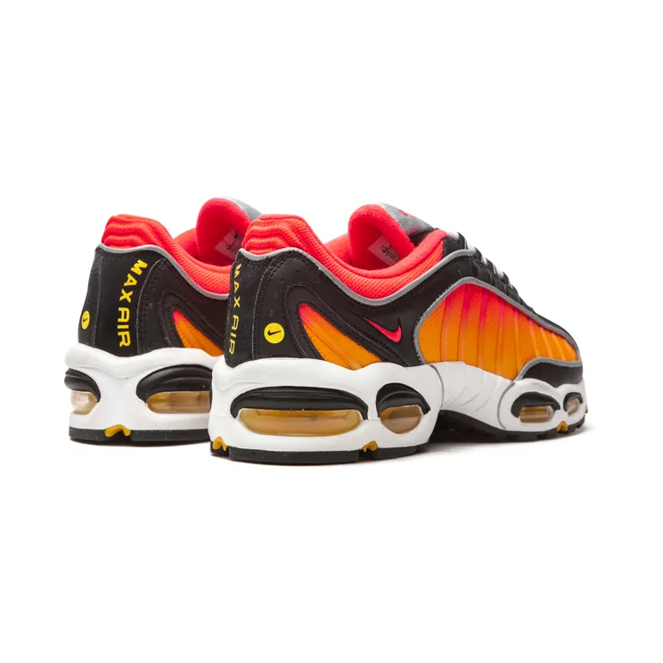nike-air-max CN9658-001