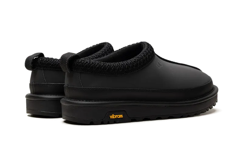 Ugg Tasman Reflective Slide “Black Reflective” (1172290-BRLC)