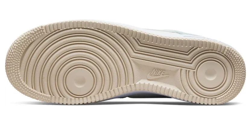 nike-air-force DR8590-001