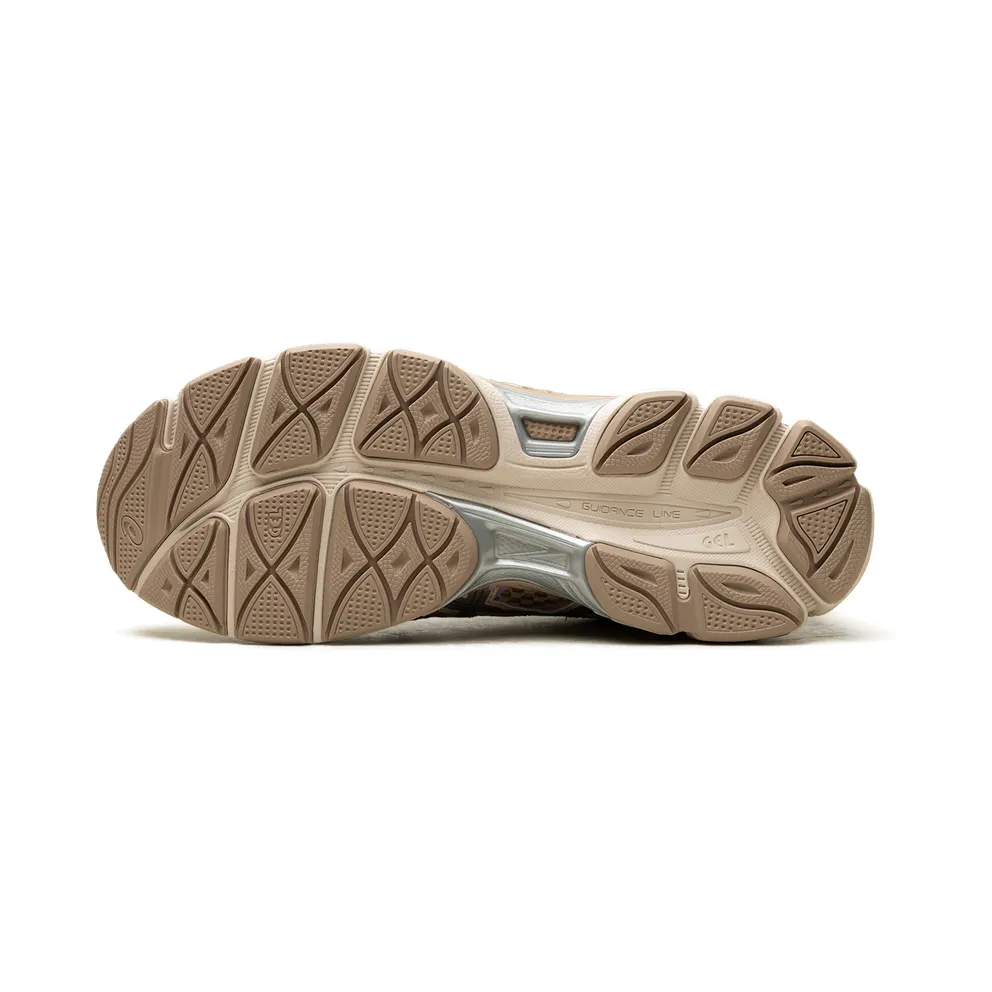 Asics Gel-Cumulus 16 “Cinnamon” (1203A733-200)