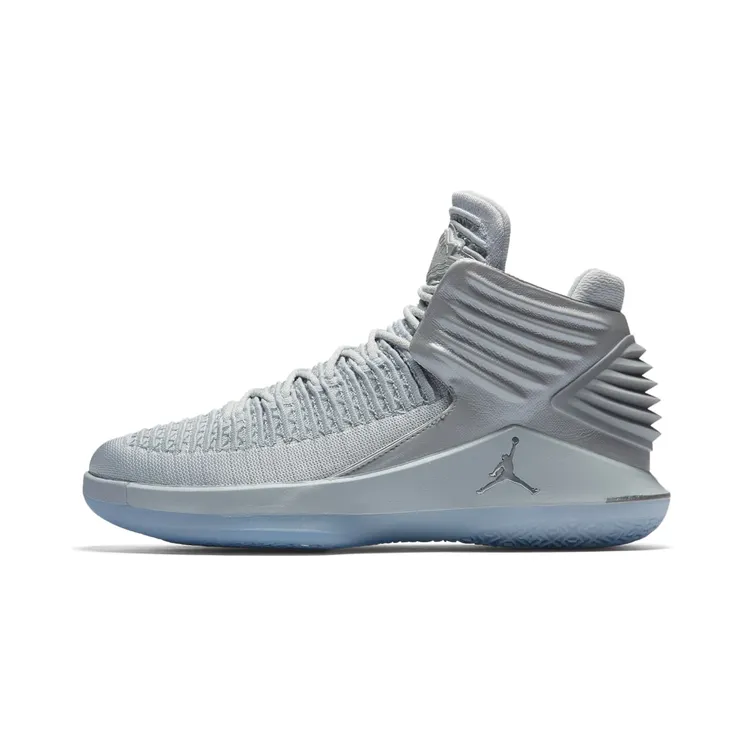 Jordan XXXII Pure Platinum 2 “Pure Platinum / Hyper Royal” (AA1253-007)