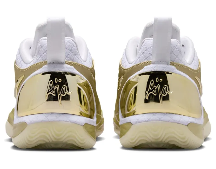 nike-sneaker IO8212-900