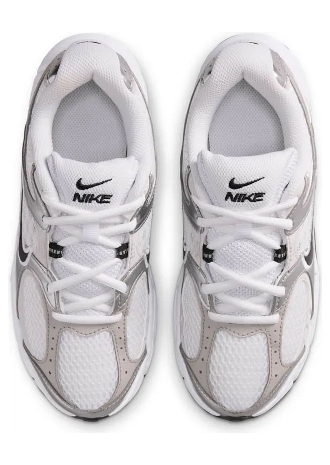 nike-v5-rnr HQ6411-100