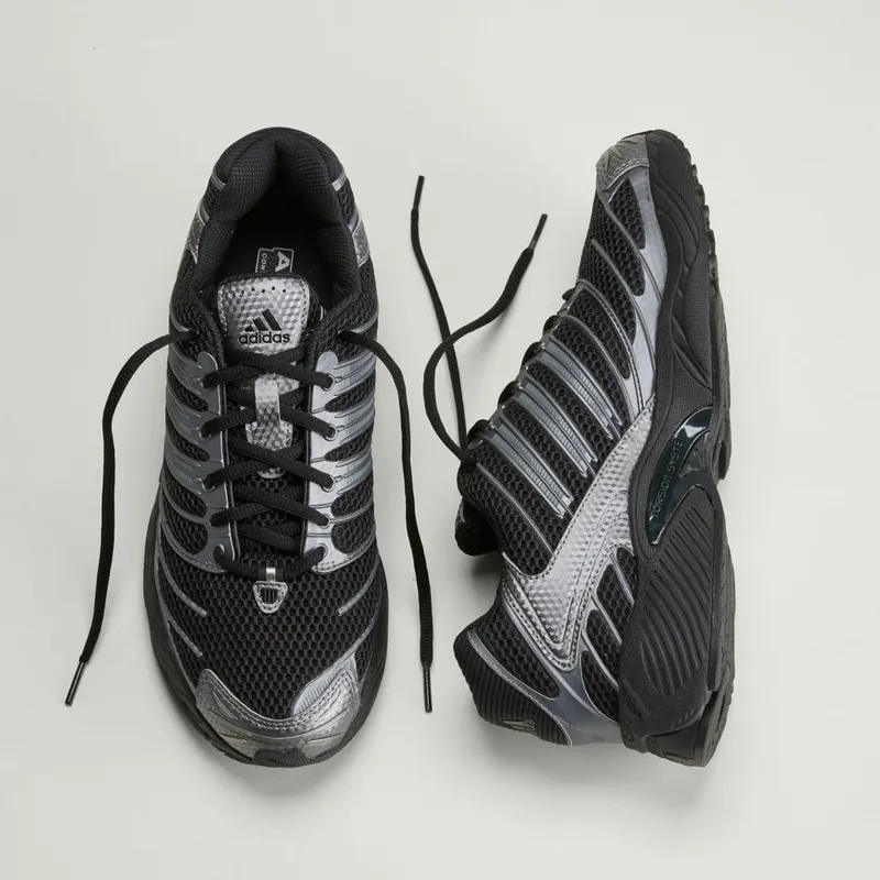 Adidas ADISTAR CONTROL 3 Core Black / Iron Metallic / Cloud White (HQ2665)