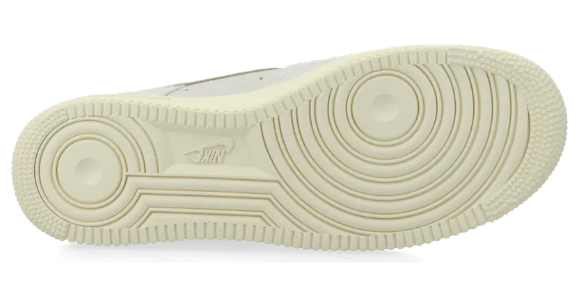 nike-air-force HF2897-001